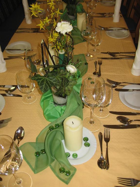 Hotel Gasthaus Zum Kellermann กราเฟอเนา ภายนอก รูปภาพ